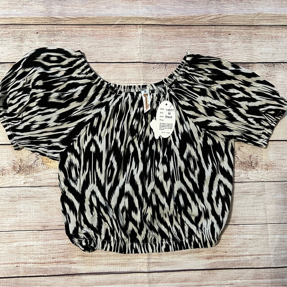 ❤️ 4 for $15 sale/ Shoreline crop top